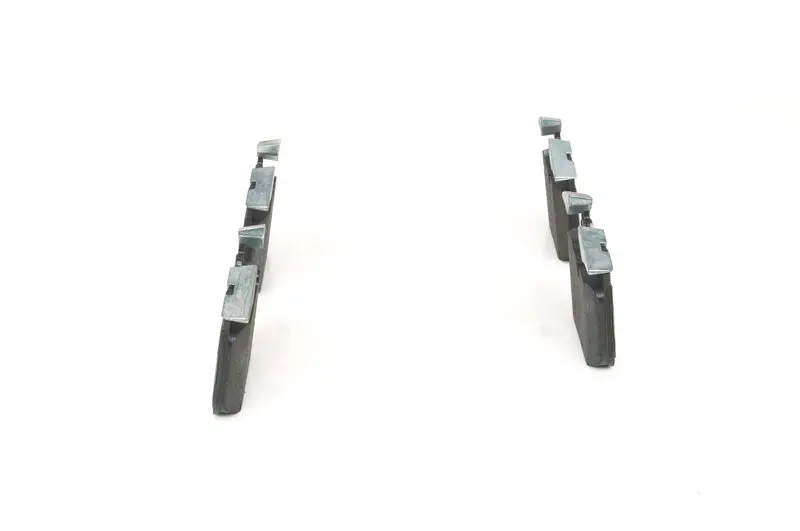 Handler.Part Brake pad set, disc brake Bosch 0986494701 4