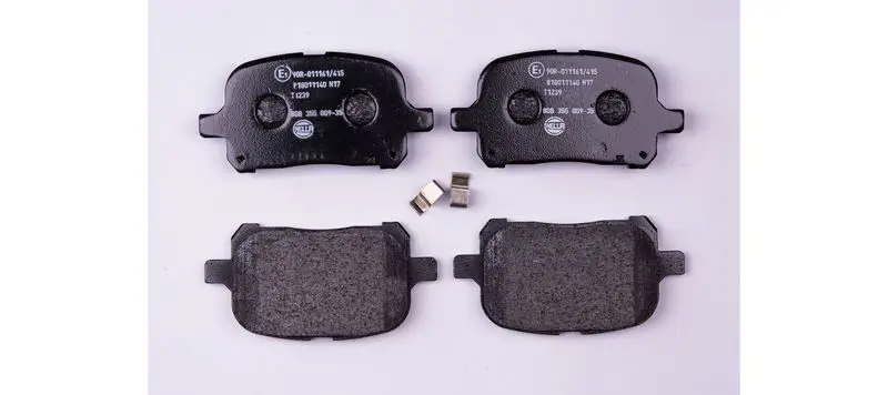 Handler.Part Brake pad set, disc brake HELLA 8DB355009351 1