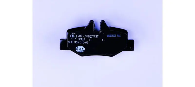 Handler.Part Brake pad set, disc brake HELLA 8DB355010661 2