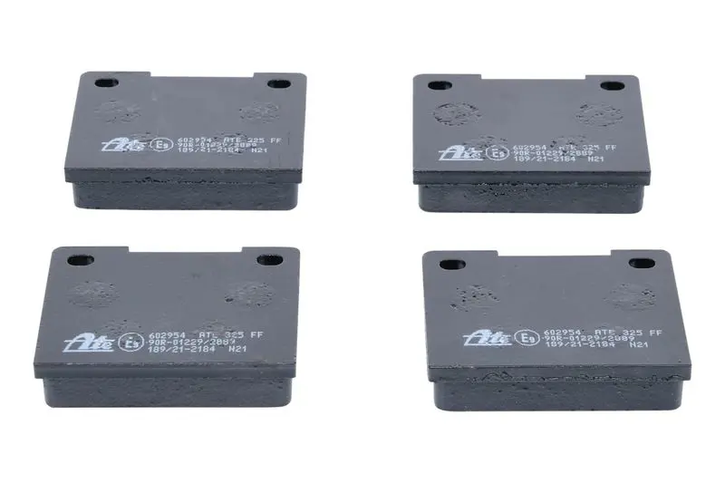 Handler.Part Brake pad set, disc brake ATE 13046029542 2