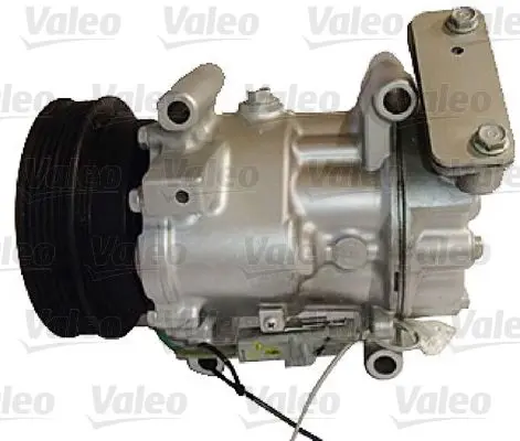 Handler.Part Compressor, air conditioning Valeo 813665 1