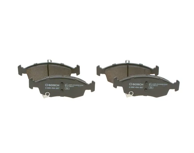 Handler.Part Brake pad set, disc brake Bosch 0986494687 1