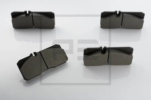 Handler.Part Brake pad set, disc brake PE Automotive 08631000A 1