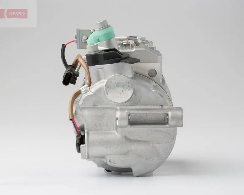 Handler.Part Compressor, air conditioning Denso DCP17155 4