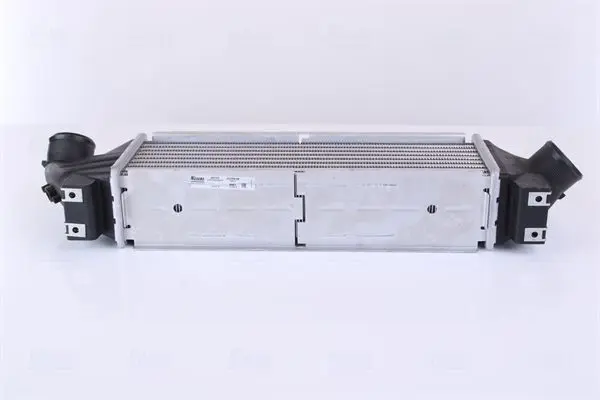 Handler.Part Intercooler, charger NISSENS 96733 5