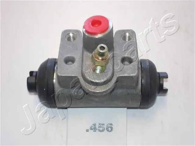 Handler.Part Wheel brake cylinder Japanparts CS456 1