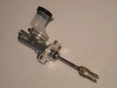 Handler.Part Master cylinder, clutch AISIN QN051 1