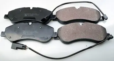 Handler.Part Brake pad set, disc brake DENCKERMANN B111290 1