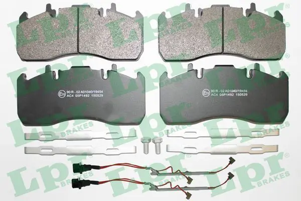 Handler.Part Brake pad set, disc brake LPR 05P1492A 1