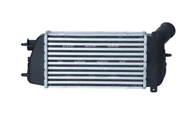 Handler.Part Intercooler, charger NRF 30836 3