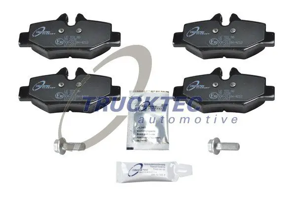 Handler.Part Brake pad set, disc brake TRUCKTEC AUTOMOTIVE 0235161 1