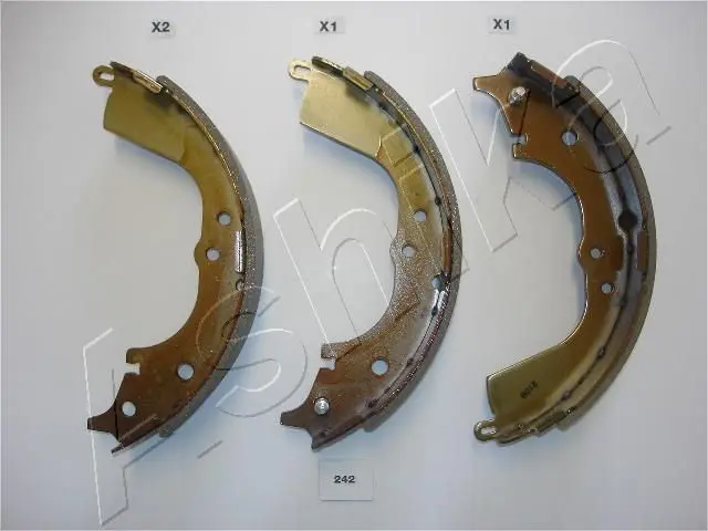 Handler.Part Brake shoe set ASHIKA 5502242 1