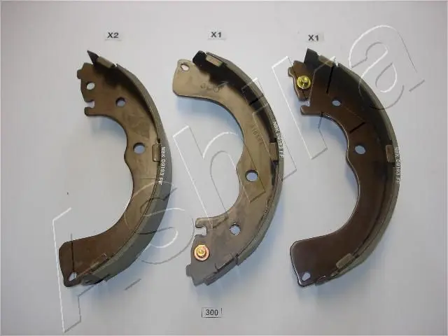 Handler.Part Brake shoe set ASHIKA 5503300 1